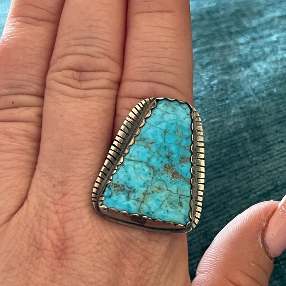 Size 9 turquoise and sterling silver ring item # 0004 - Picture 6 of 7